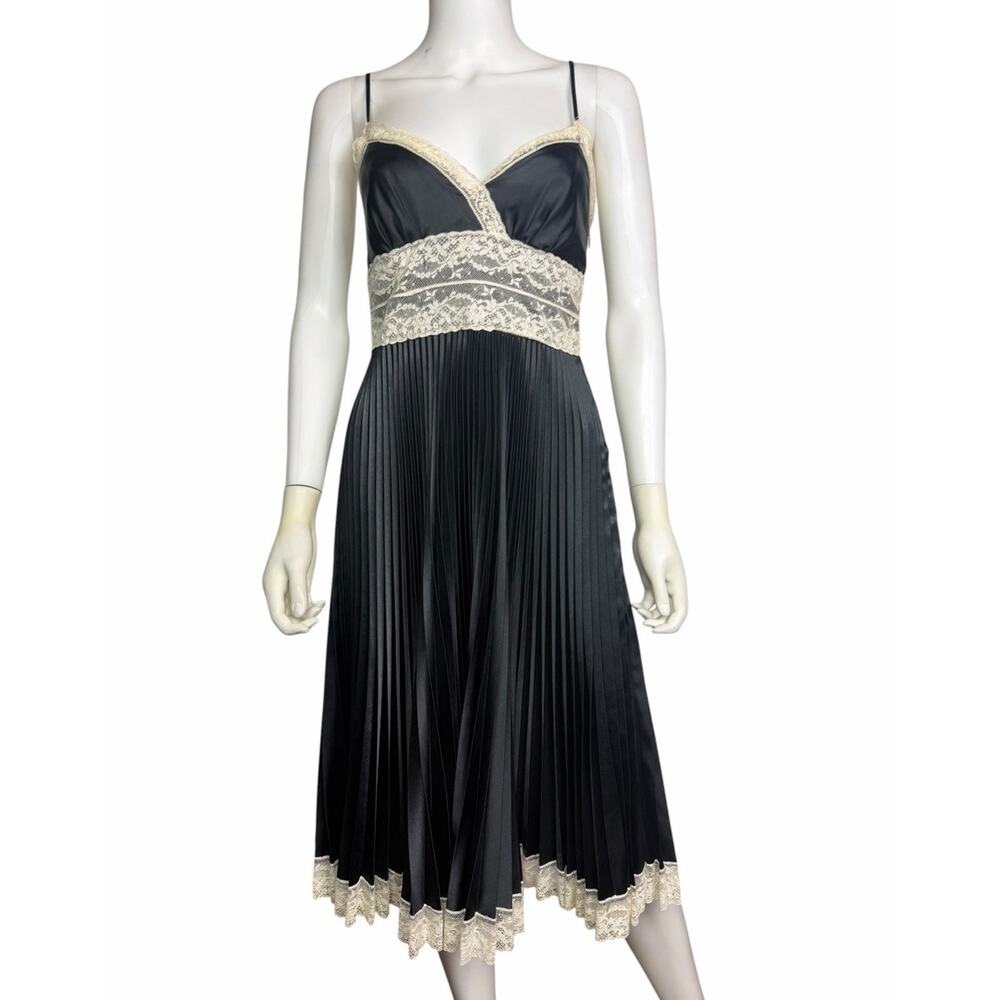 Vtg Betsey Johnson Women 4 Black White Lace Pleated Slip Romantic Midi Dress EUC